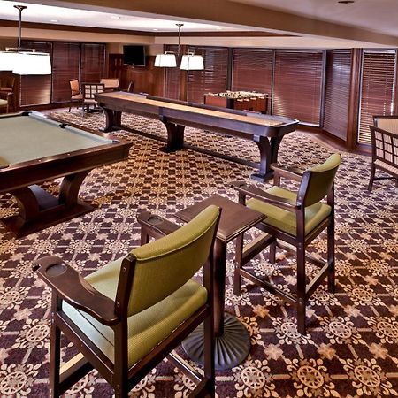 Ann Arbor Regent Hotel And Suites Экстерьер фото