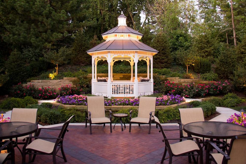 Ann Arbor Regent Hotel And Suites Экстерьер фото