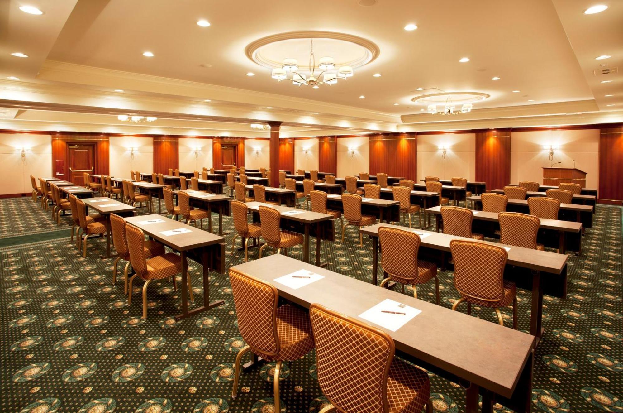 Ann Arbor Regent Hotel And Suites Экстерьер фото